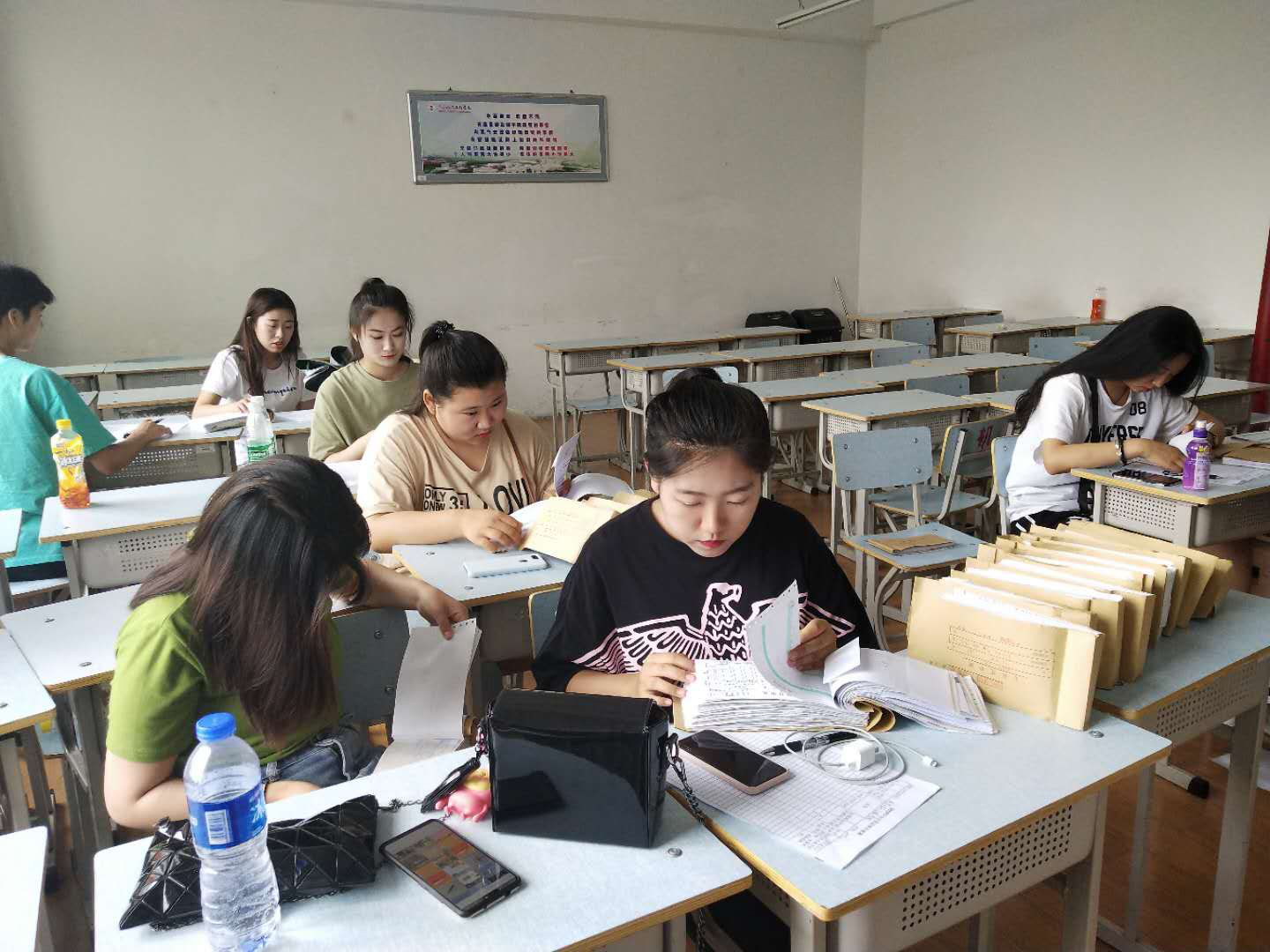 1561533676262838.png 图片5.png
